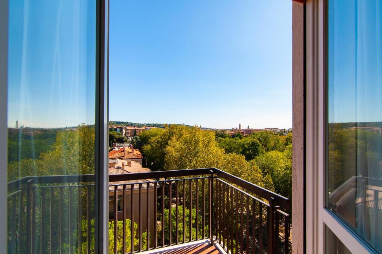 Appartement Residenza Dalia&Lea à Vérone Extérieur photo